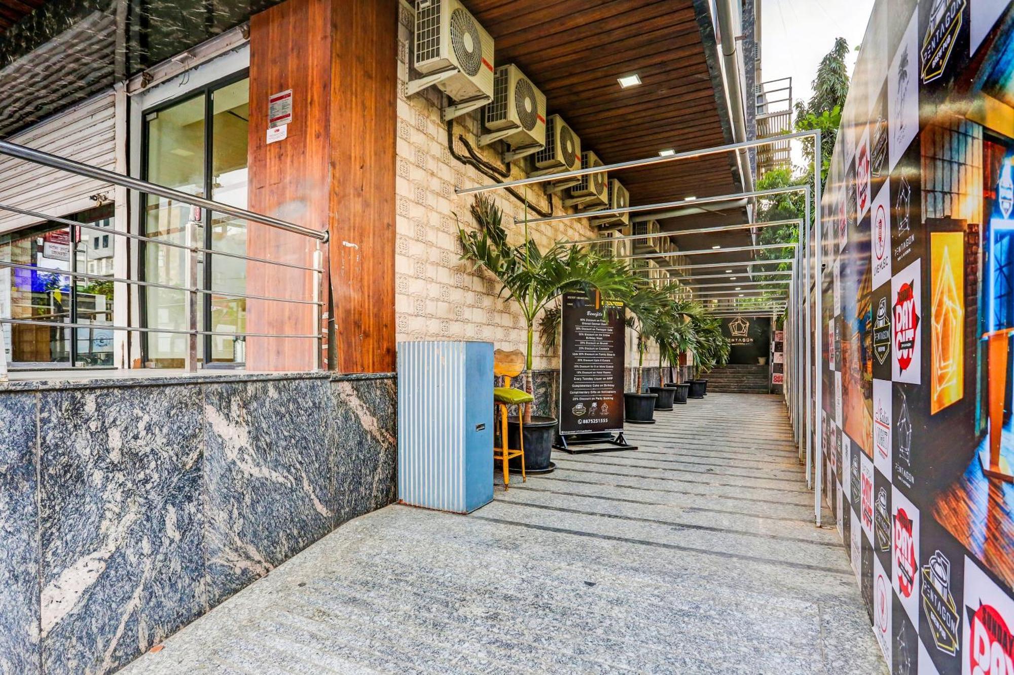 Super Townhouse Vaishali Nagar Formerly Pentagon Boutique *