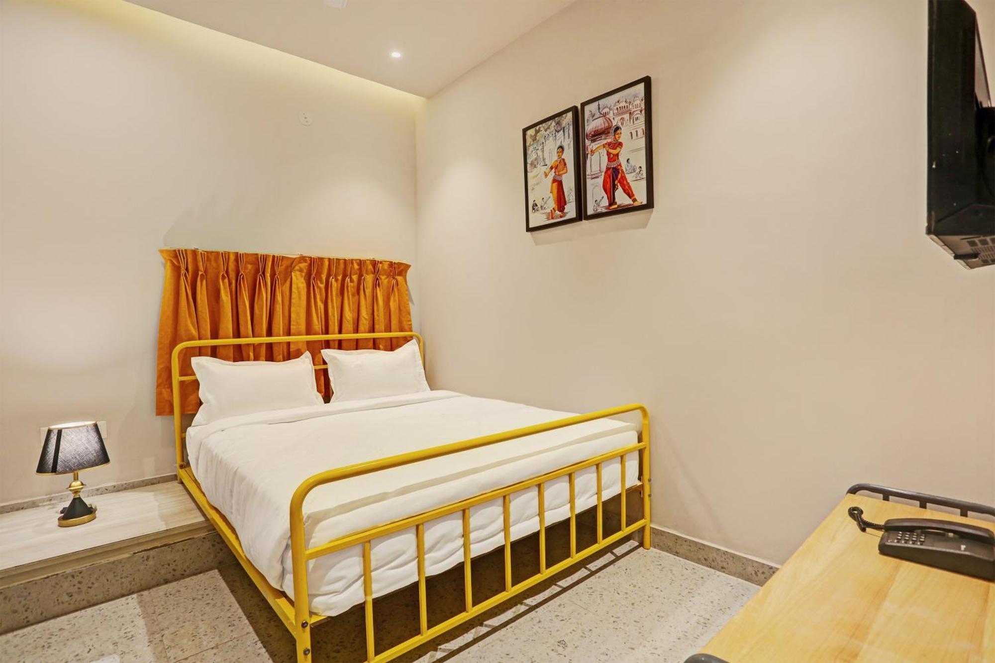 Super Townhouse Vaishali Nagar Formerly Pentagon Boutique Jaipur