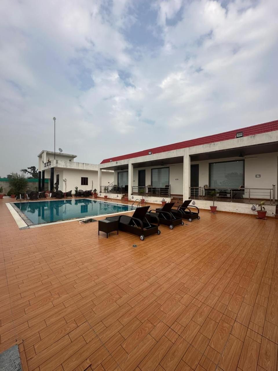 Farm Retreat Jaipur