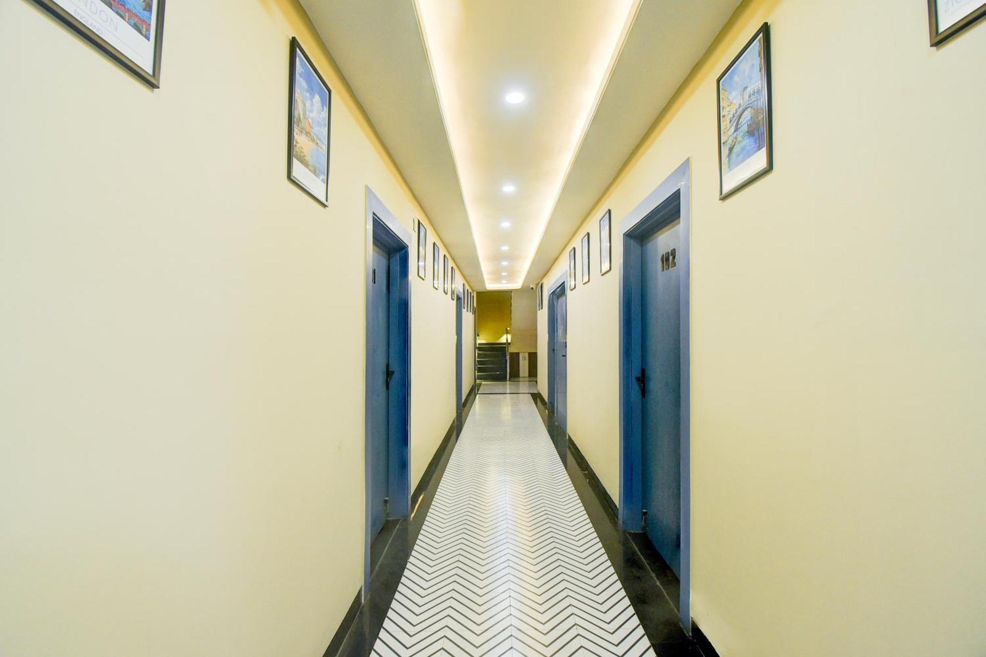 O Palm Hotel Jaipur
