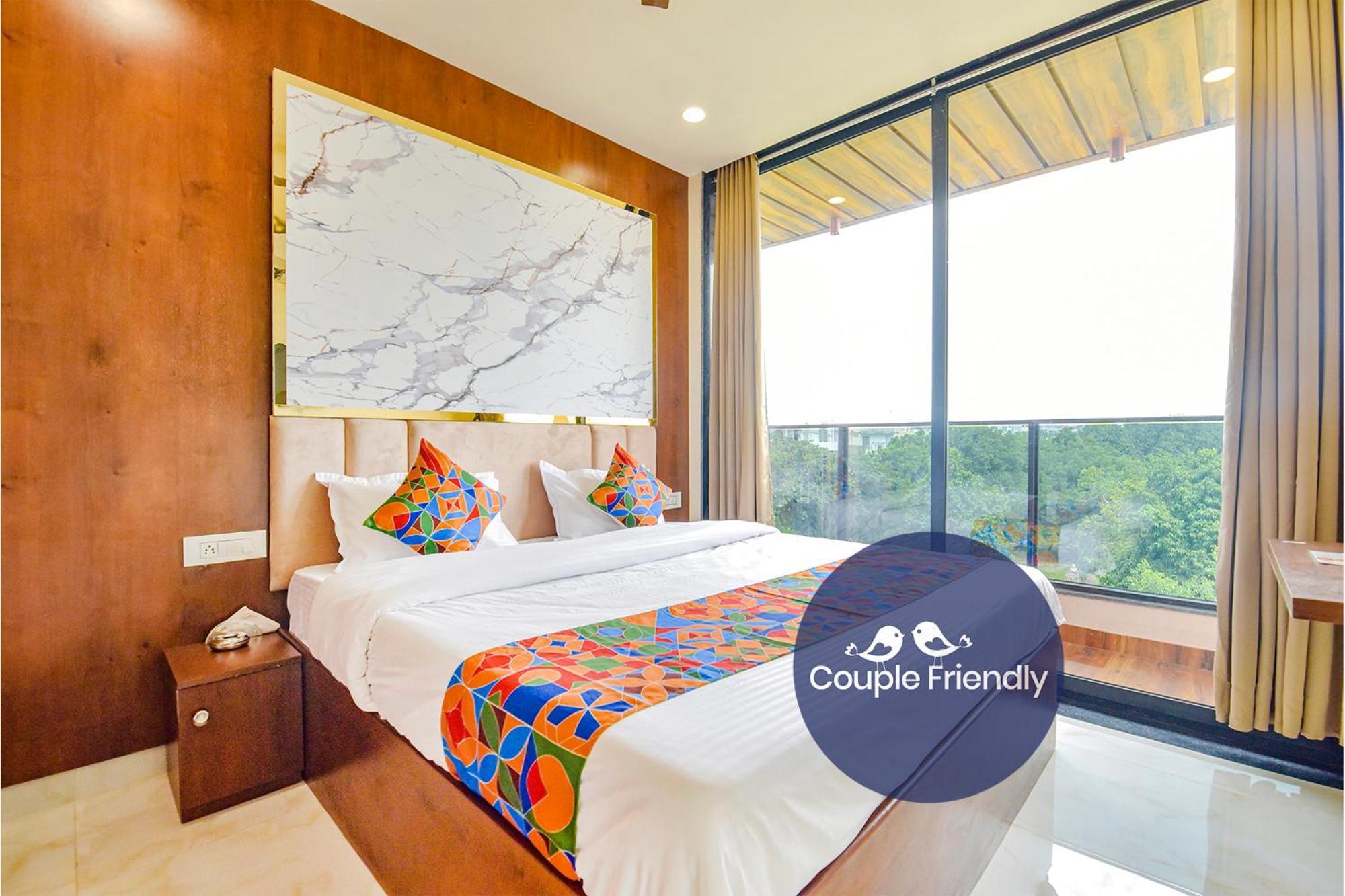 Fabhotel Blooming Beds Pearl
