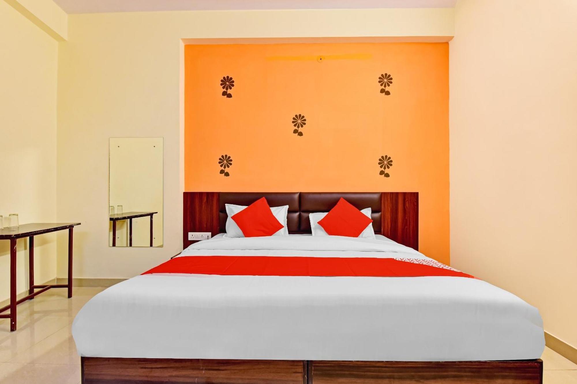 Hotel O Dev Palace Jaipur