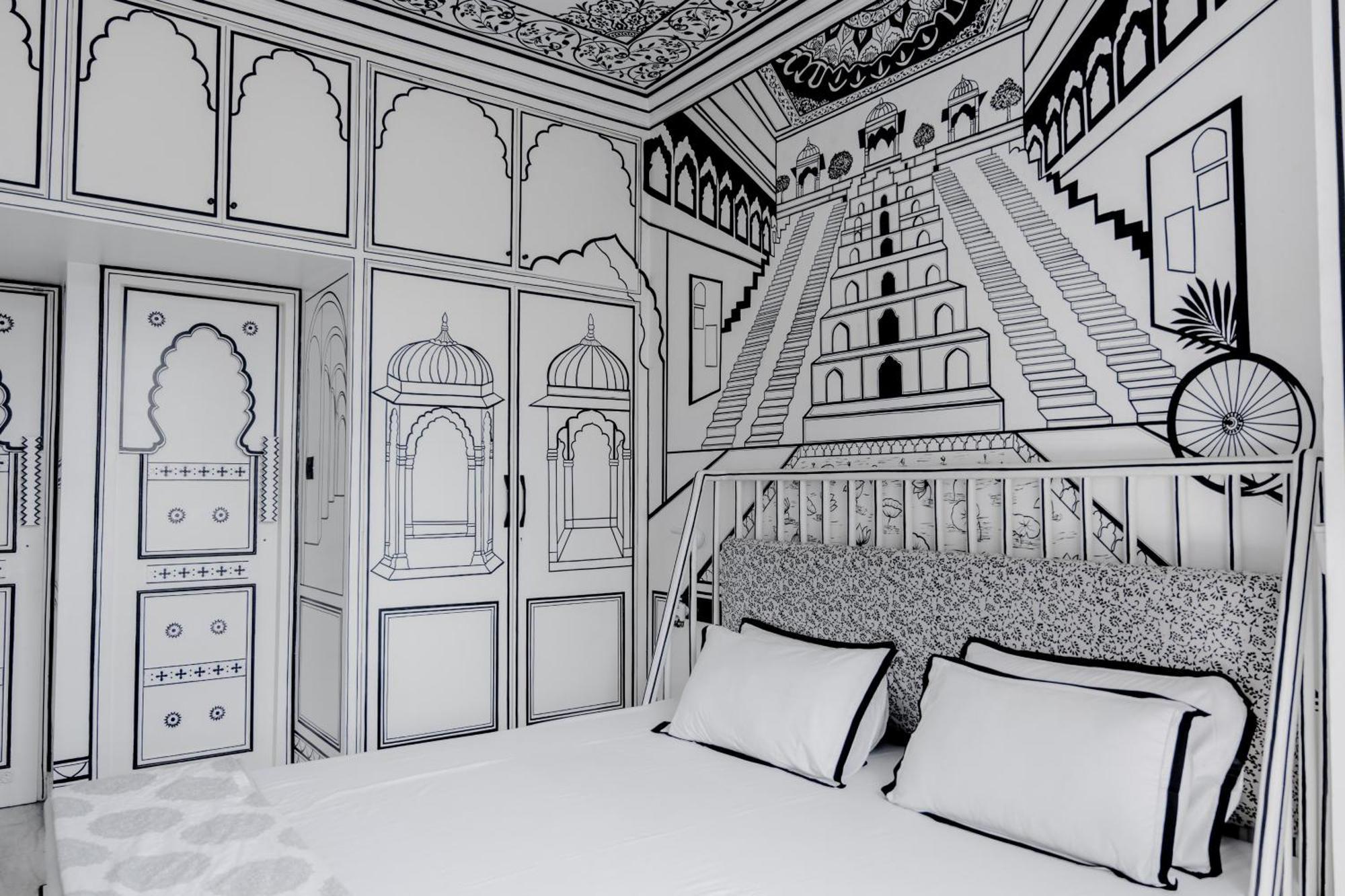 Lalluji Luxe Bed & Breakfast *