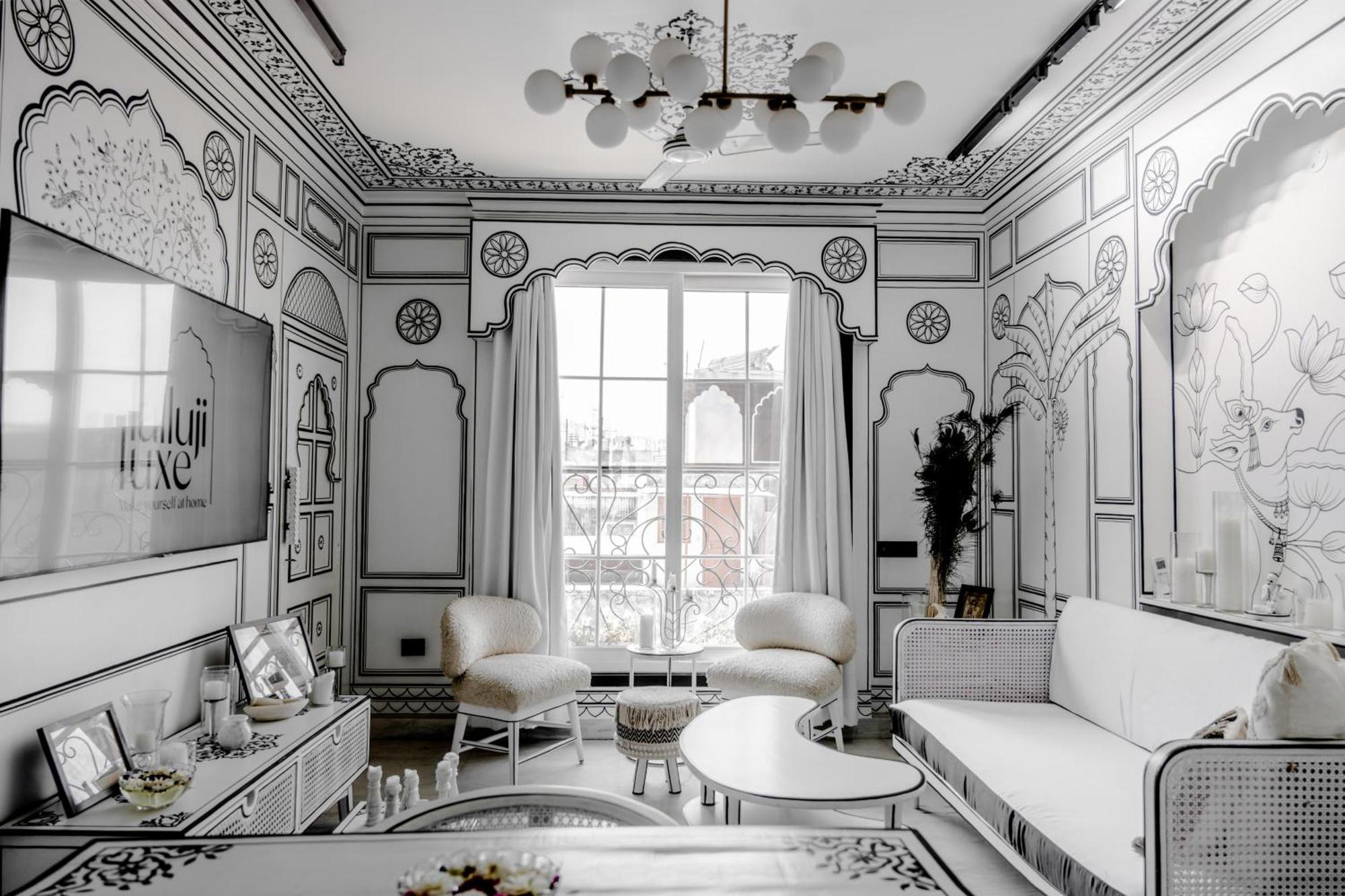 Lalluji Luxe Bed & Breakfast