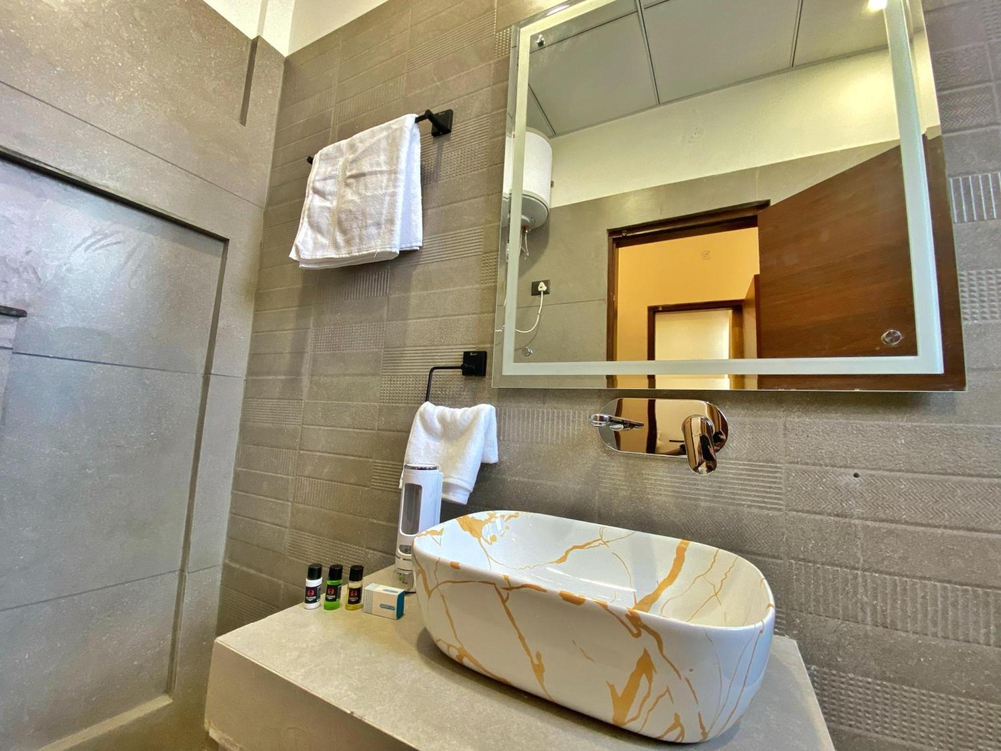 Luxe Stay's Homestay Jaipur