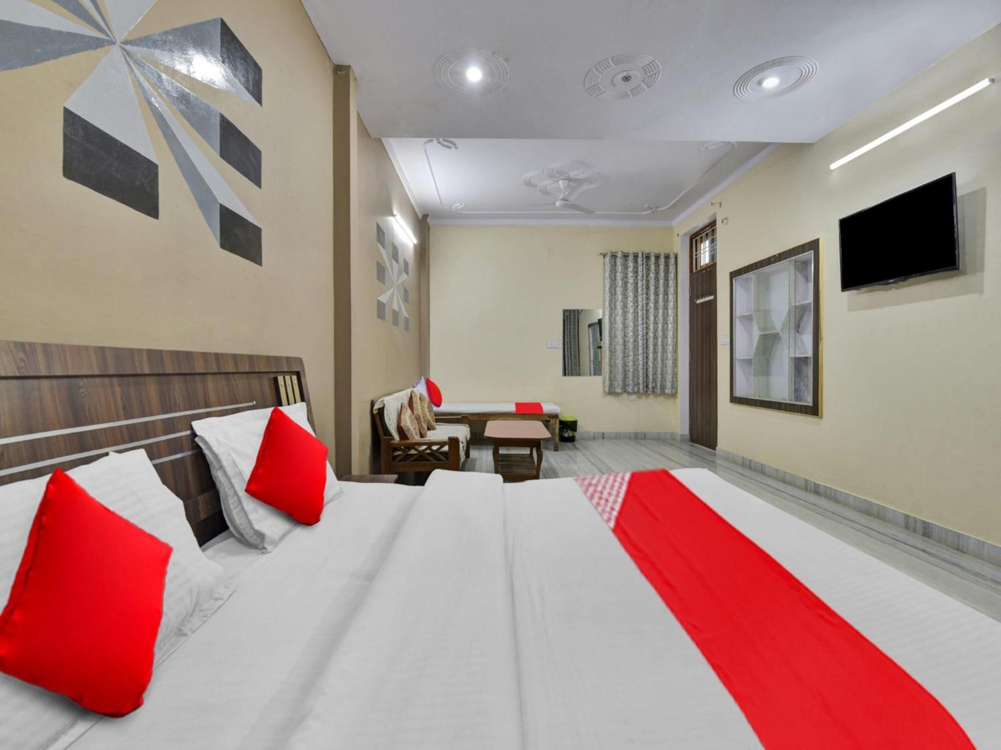Hotel O Hastinapur Residency 4*