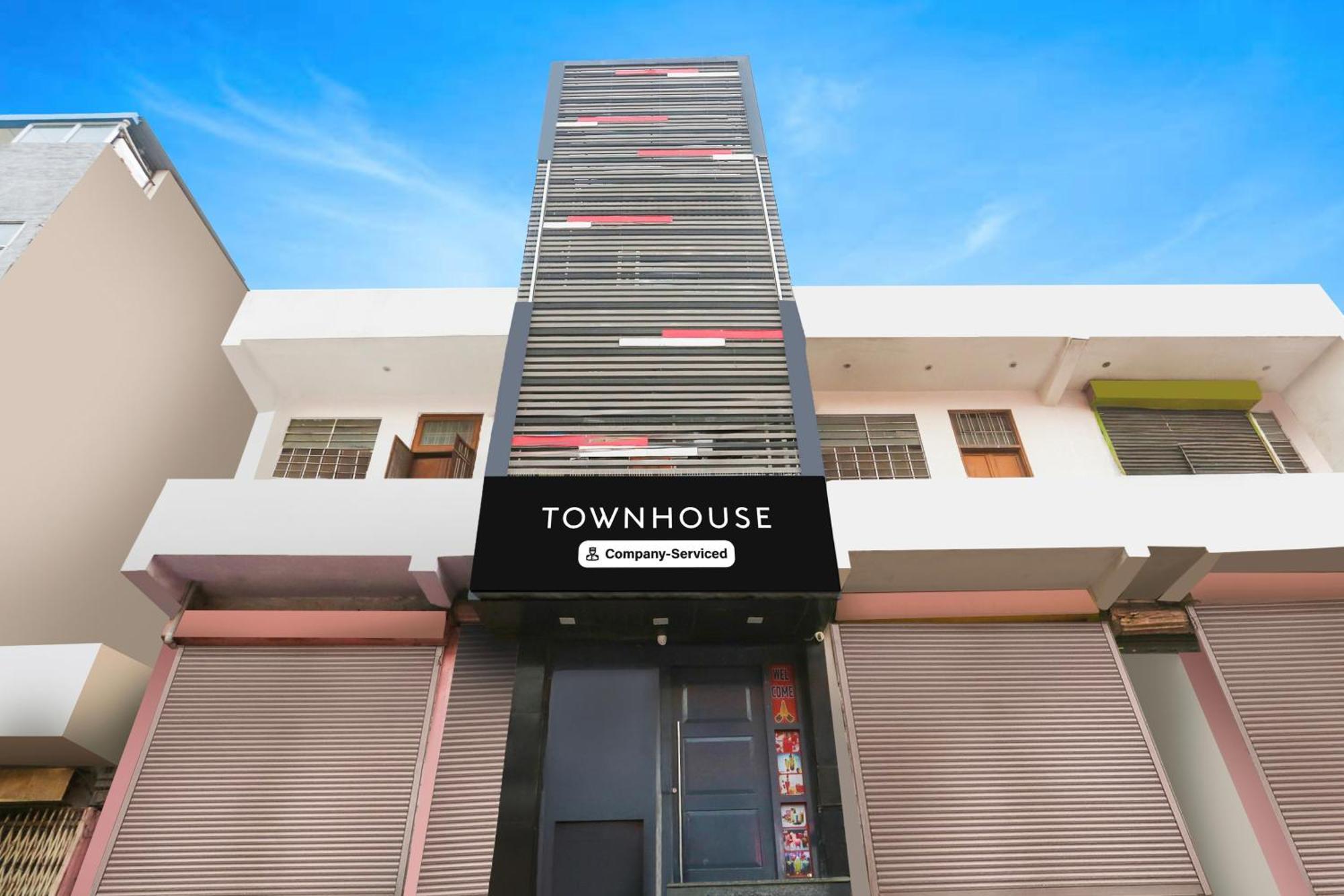 Townhouse Jagatpura Downtown Hotel Jaipur