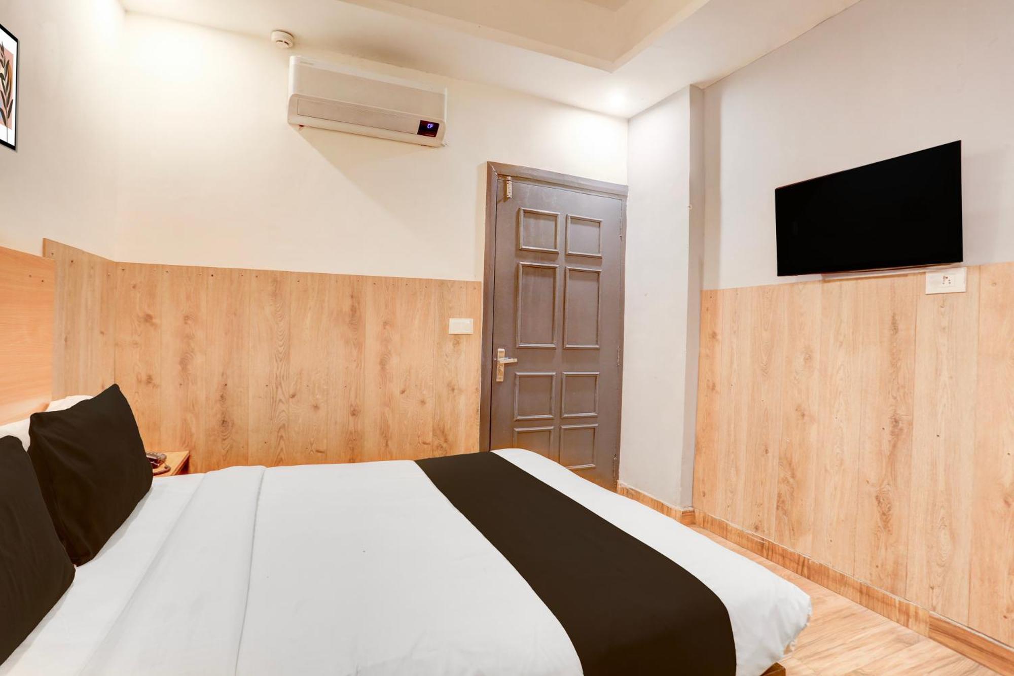Townhouse Jagatpura Downtown Jaipur