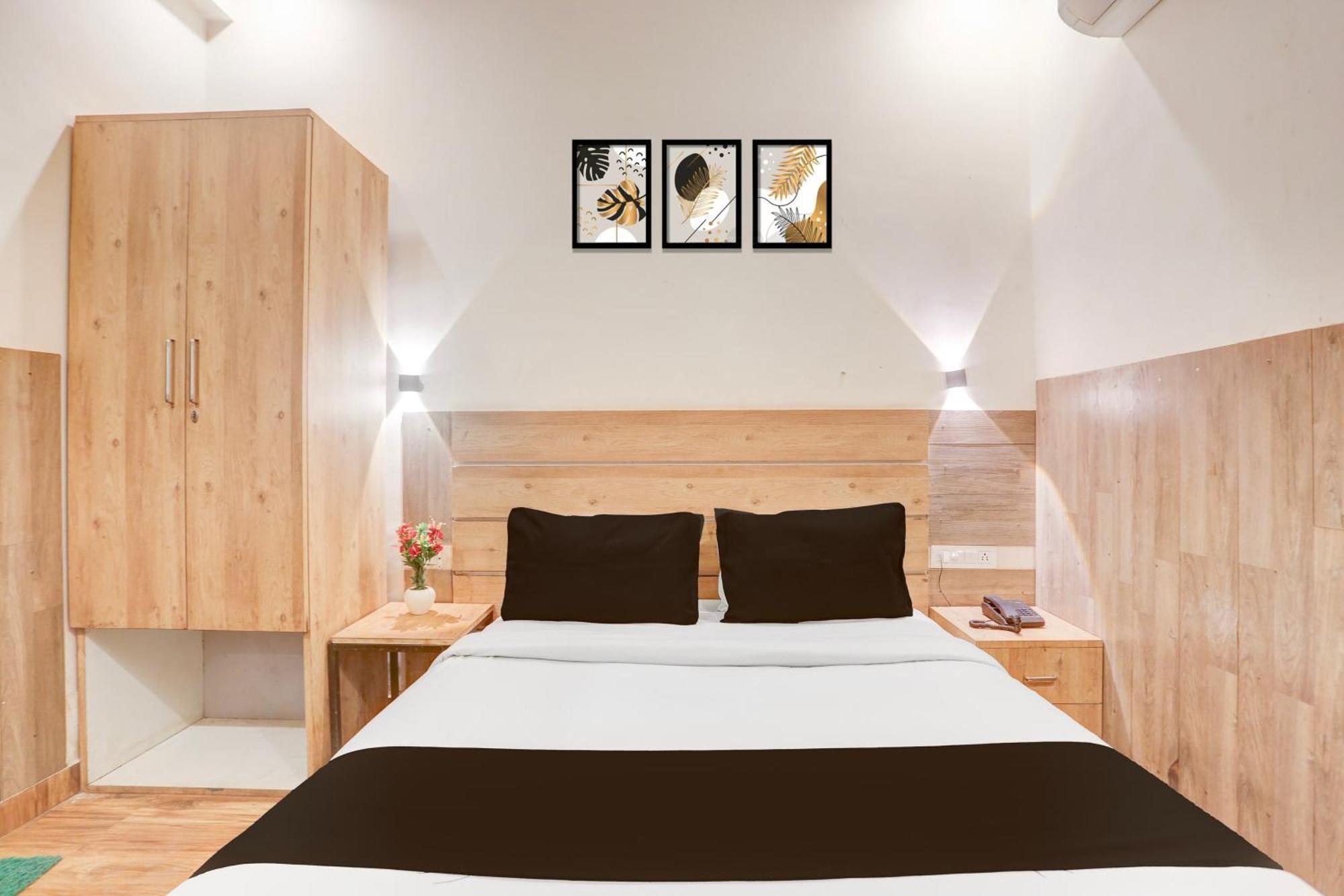 Townhouse Jagatpura Downtown Jaipur