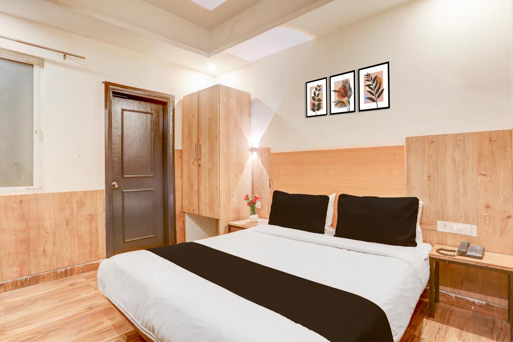Hotel Townhouse Jagatpura Downtown Jaipur