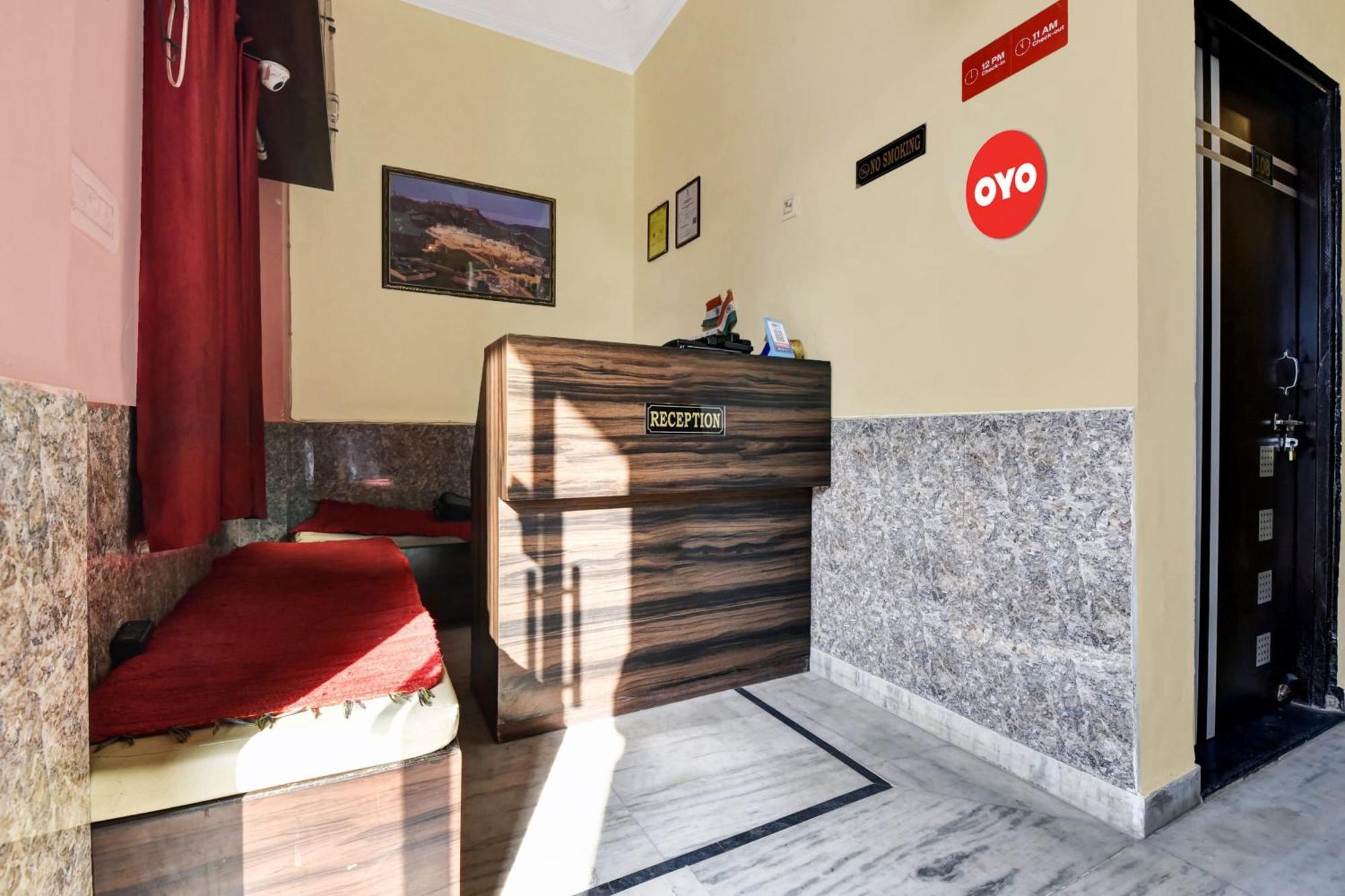 Oyo Sapphire Hotel Jaipur