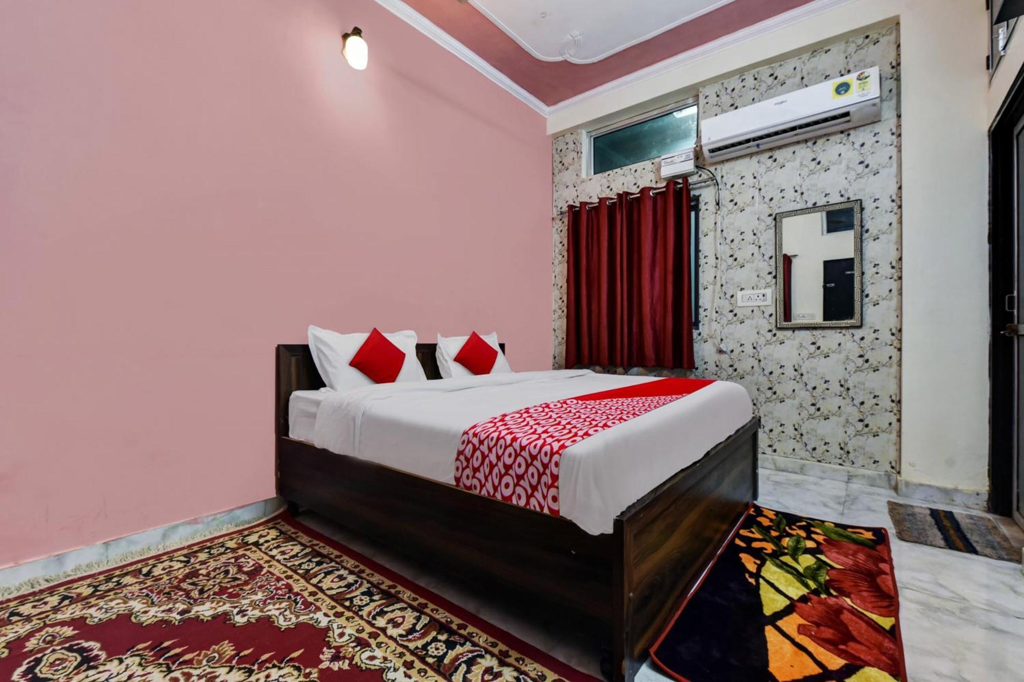 Oyo Sapphire 3* Jaipur