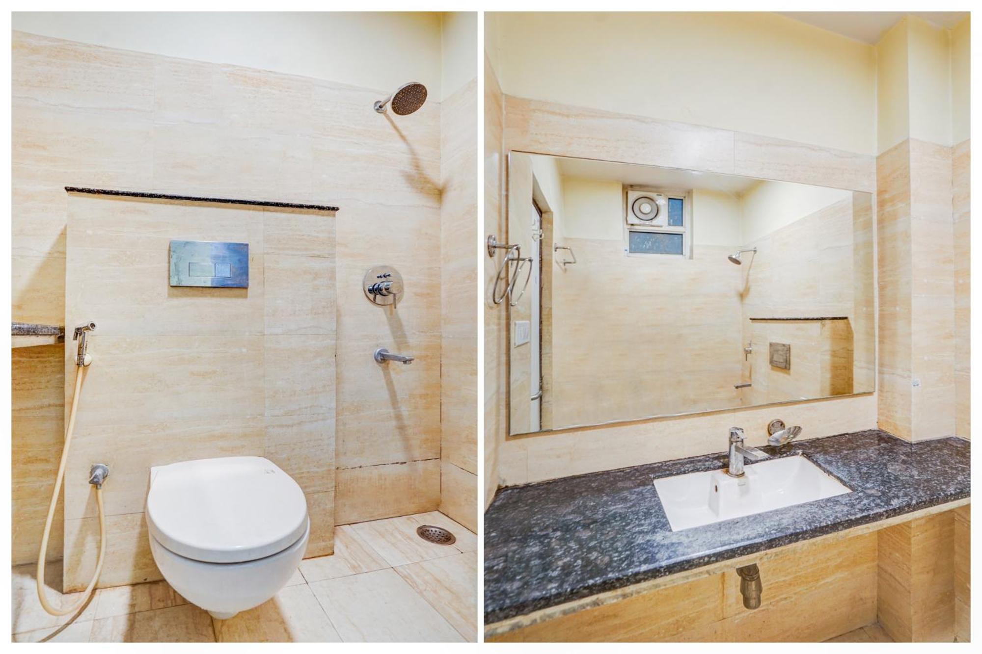 Super Townhouse Sikar Road Formerly Aroma *