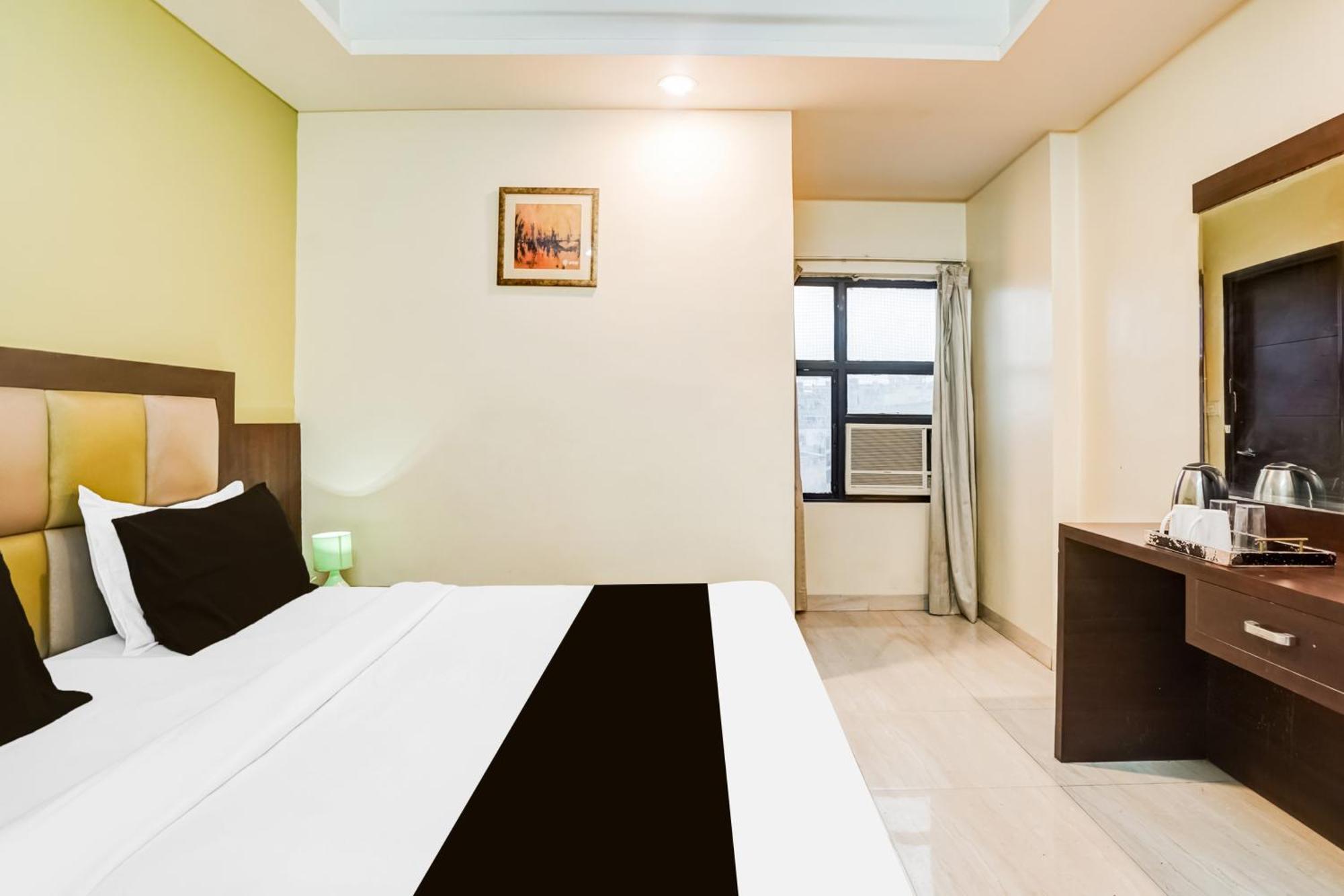 Super Townhouse Sikar Road Formerly Aroma Hotel