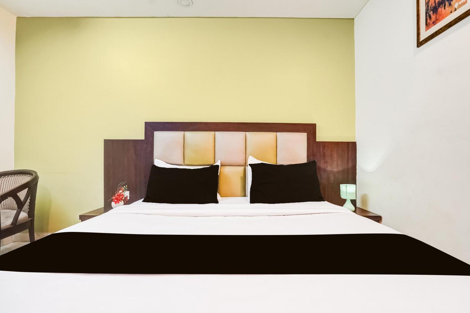 Super Townhouse Sikar Road Formerly Aroma Jaipur
