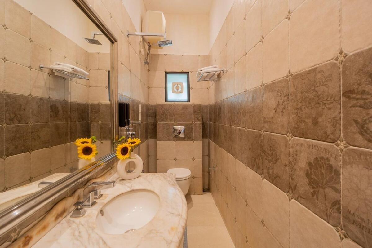 Villa Elivaas The Kanota Retreat 4 Bhk Near Kanota Dam With Pvt Pool & Hill Views Jaipur