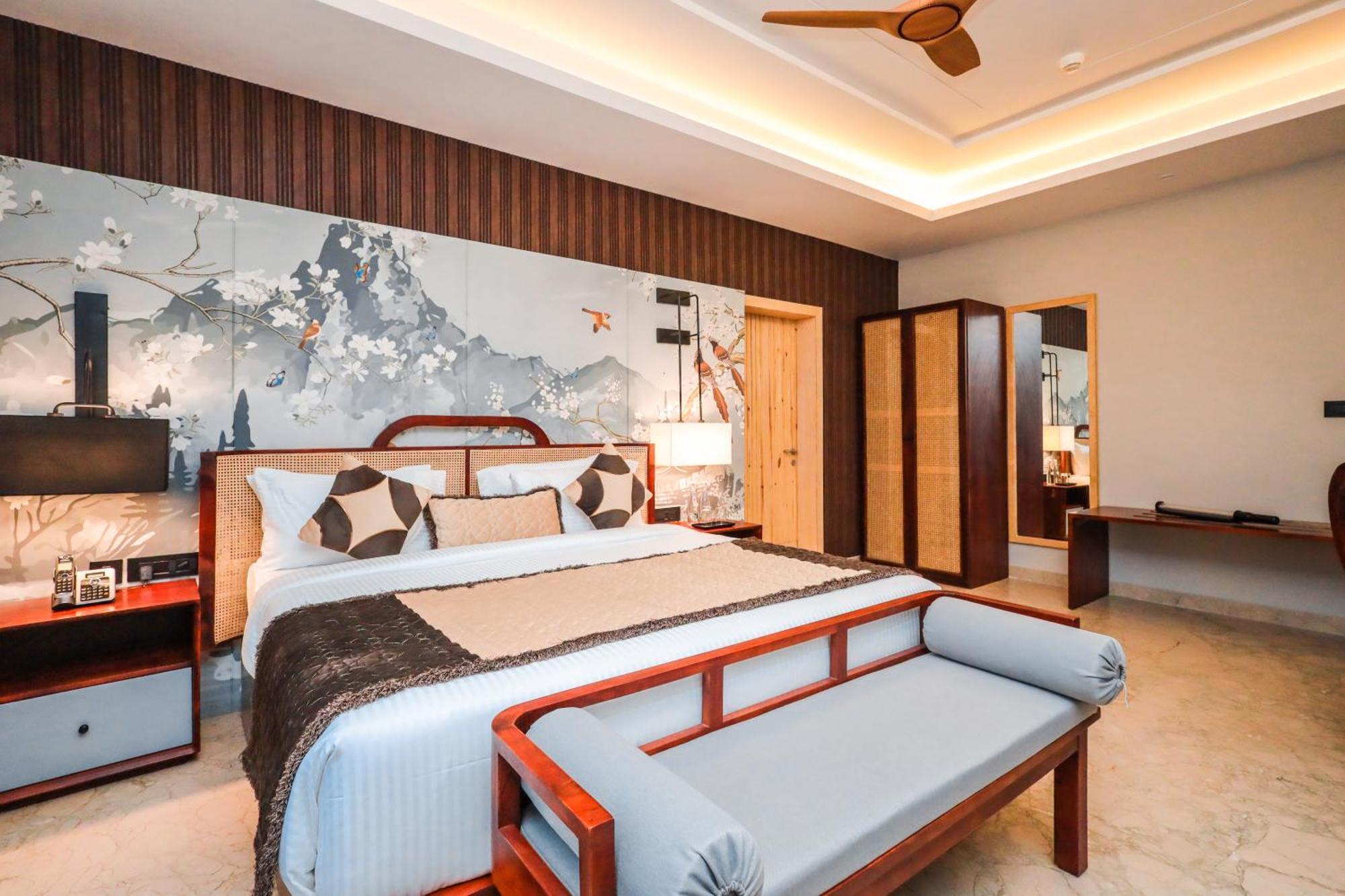 Ananta & Resort 5*