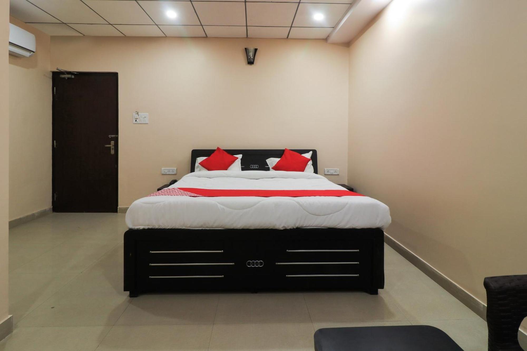 O Focus Elite Jaipur
