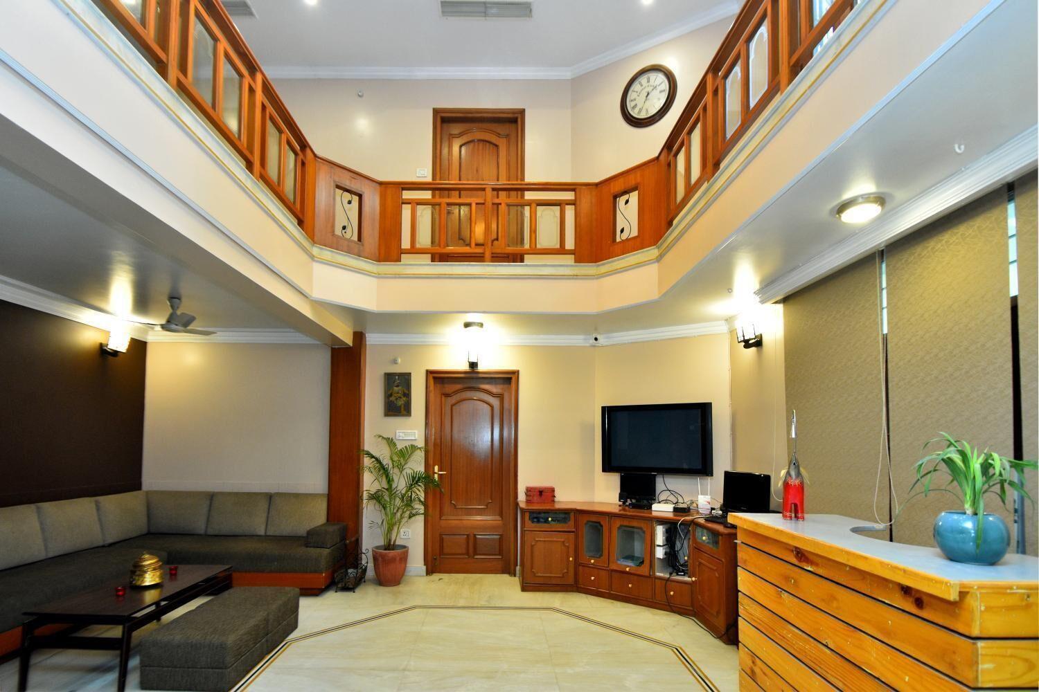 Hotel Pink Cozzy 3*