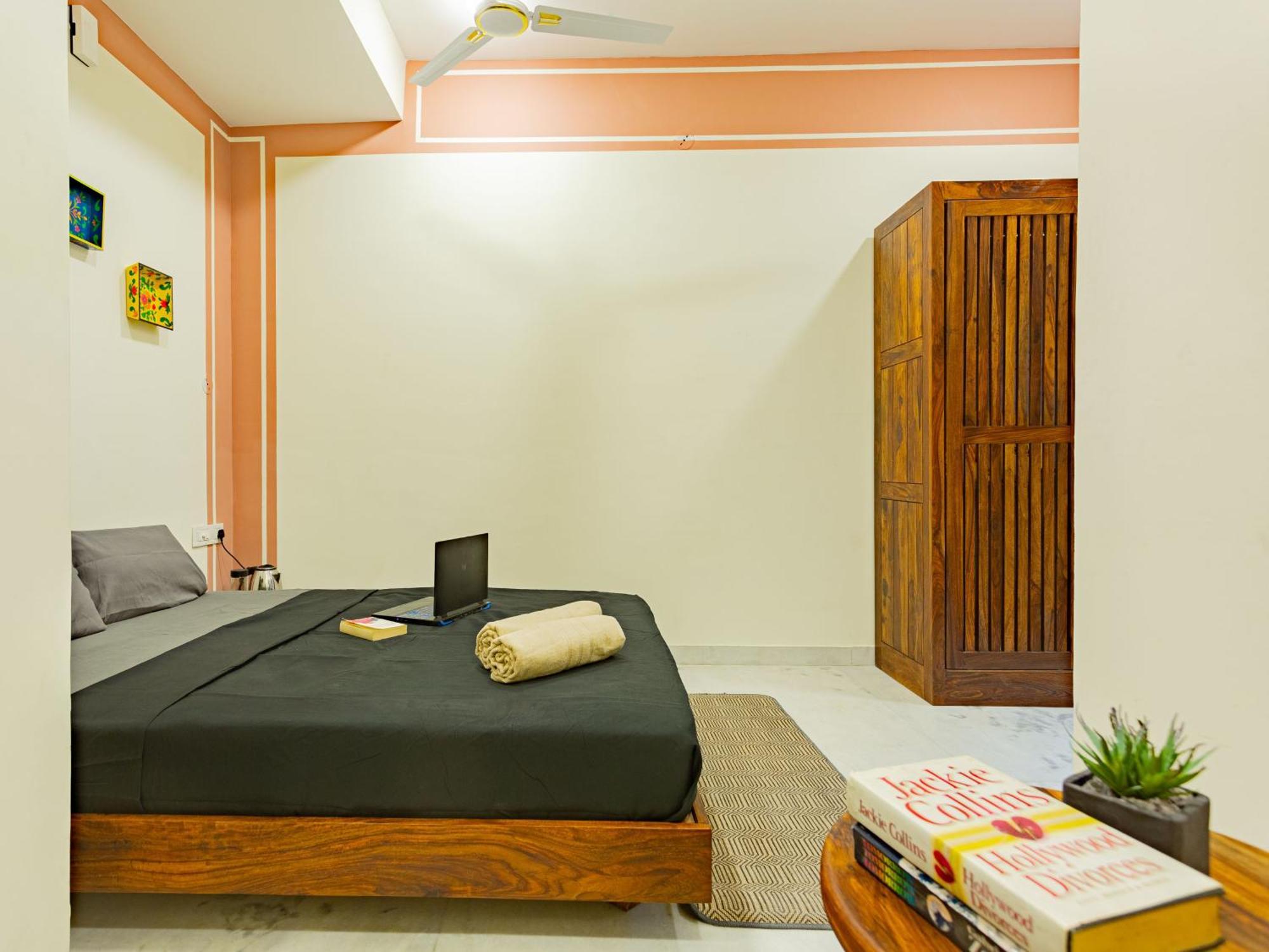 The Jaipur, Hathroi