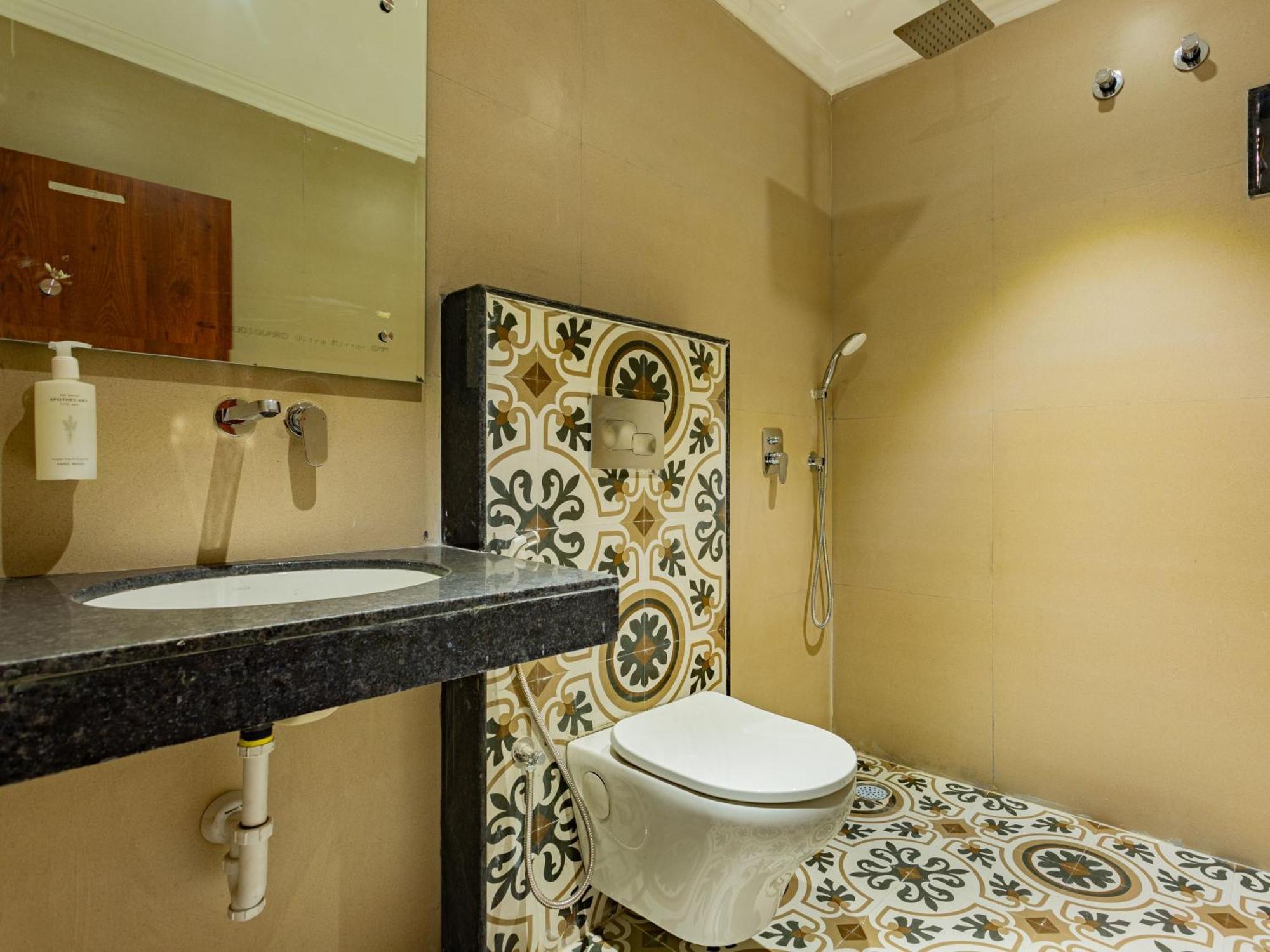 The Jaipur, Hathroi Hostel