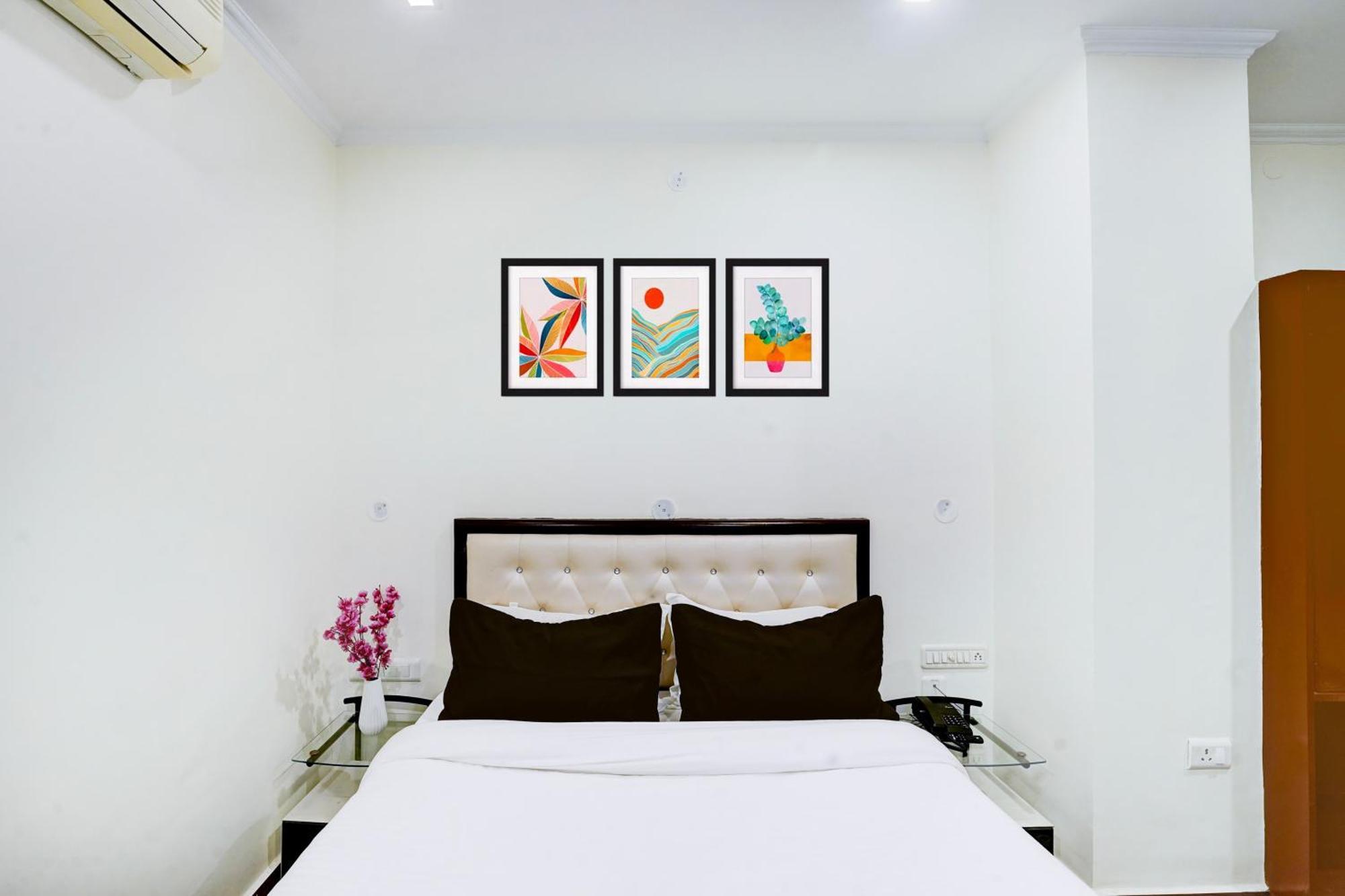 Hotel Super Townhouse Girdhar Marg Formerly Srida Jaipur