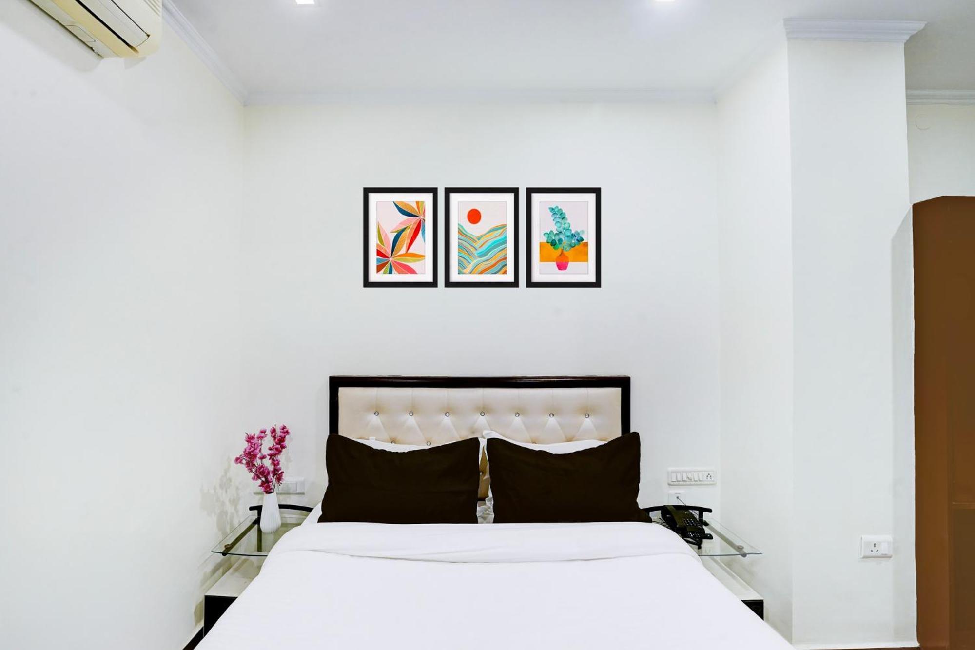 Hotel Super Townhouse Girdhar Marg Formerly Srida Jaipur