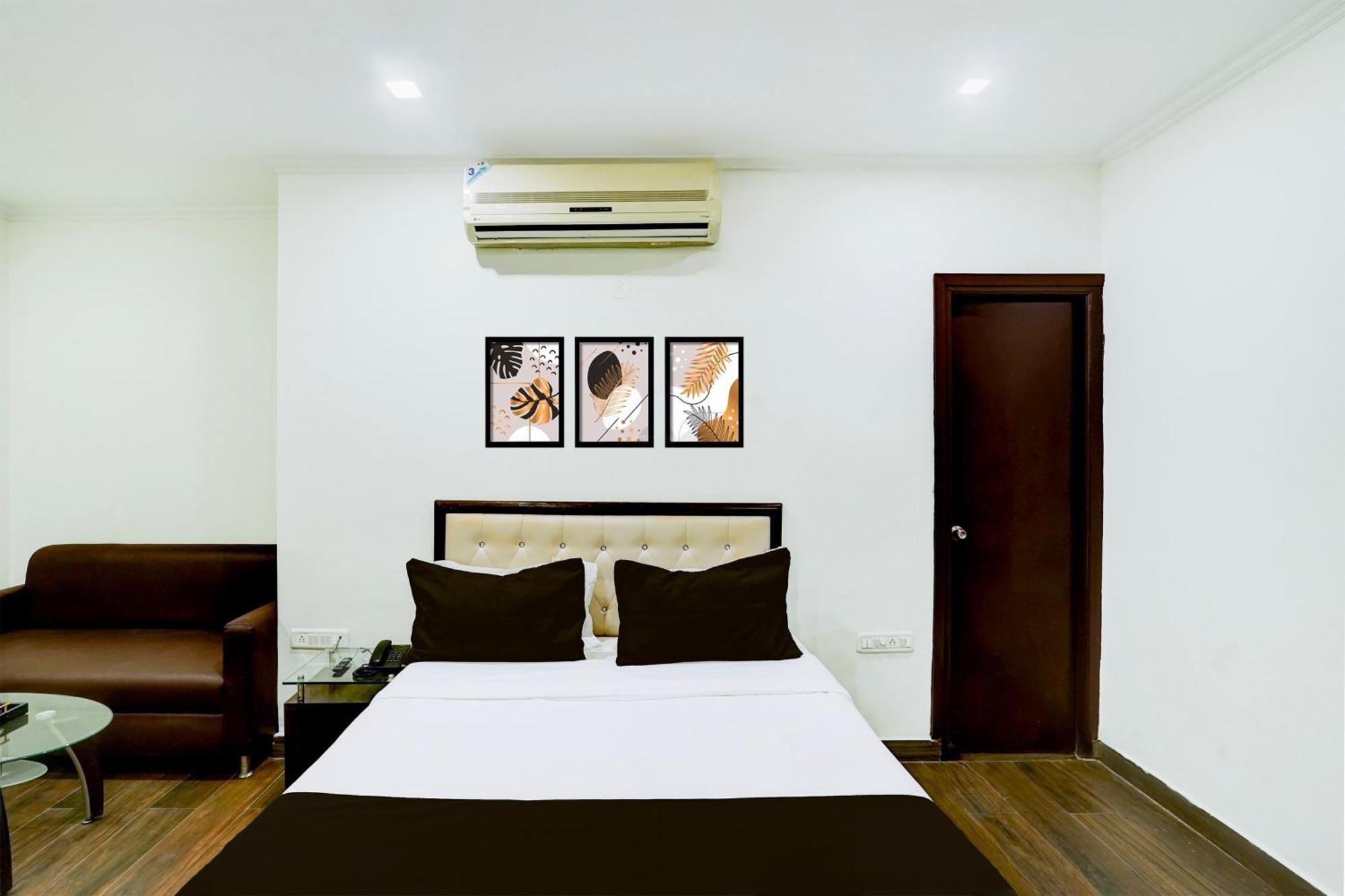 Super Townhouse Girdhar Marg Formerly Srida