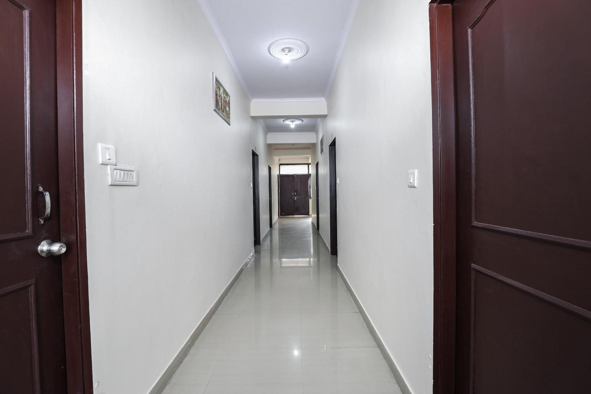 O New Airport Residency