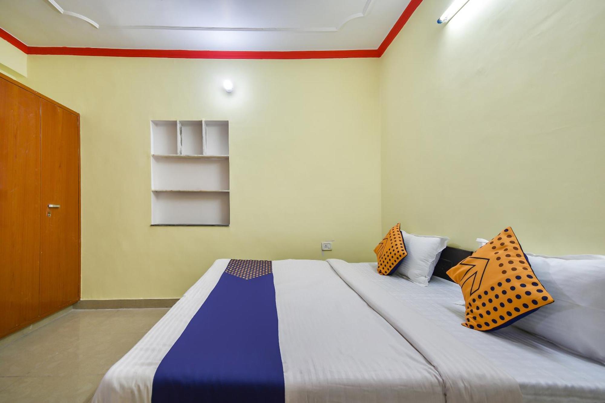 Spot On Sunshine Hotel 2*