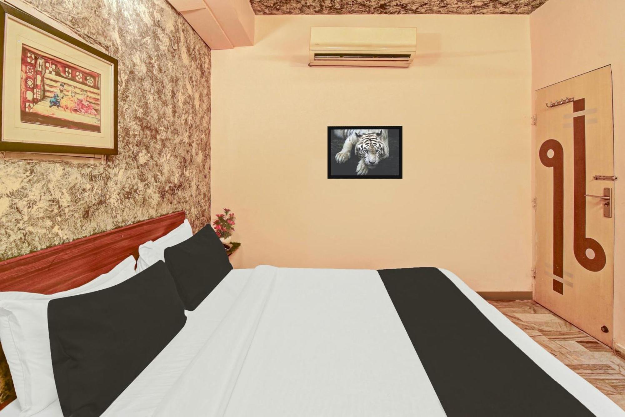 O The Blue Hotel Jaipur