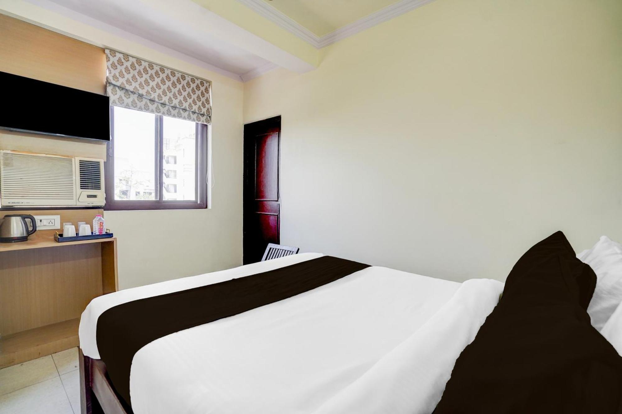 Super O Heera Palace Jaipur