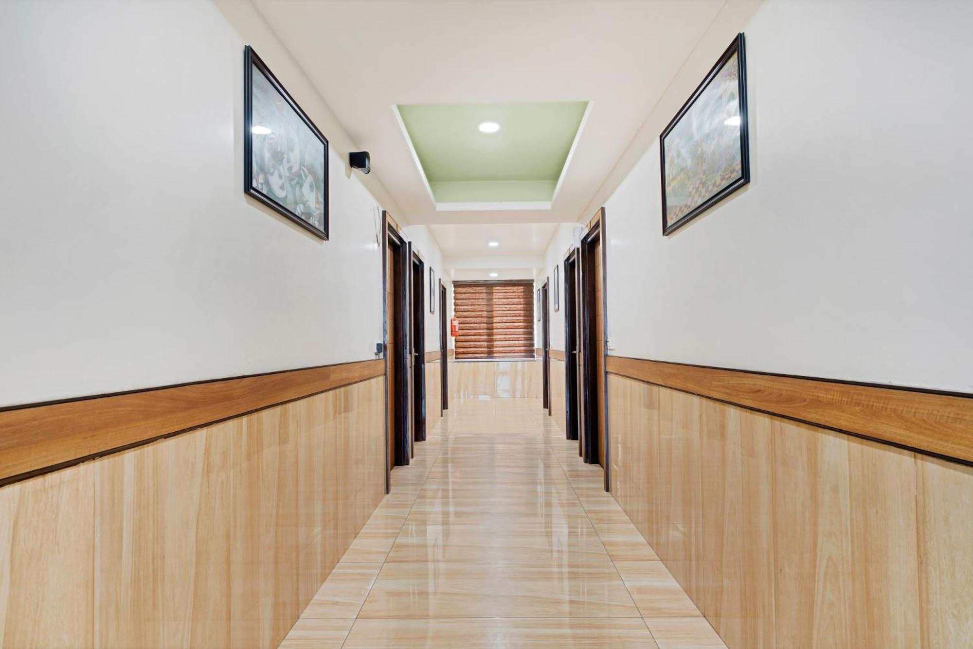 Hotel Treebo Vinayak Inn, Jagatpura 3*