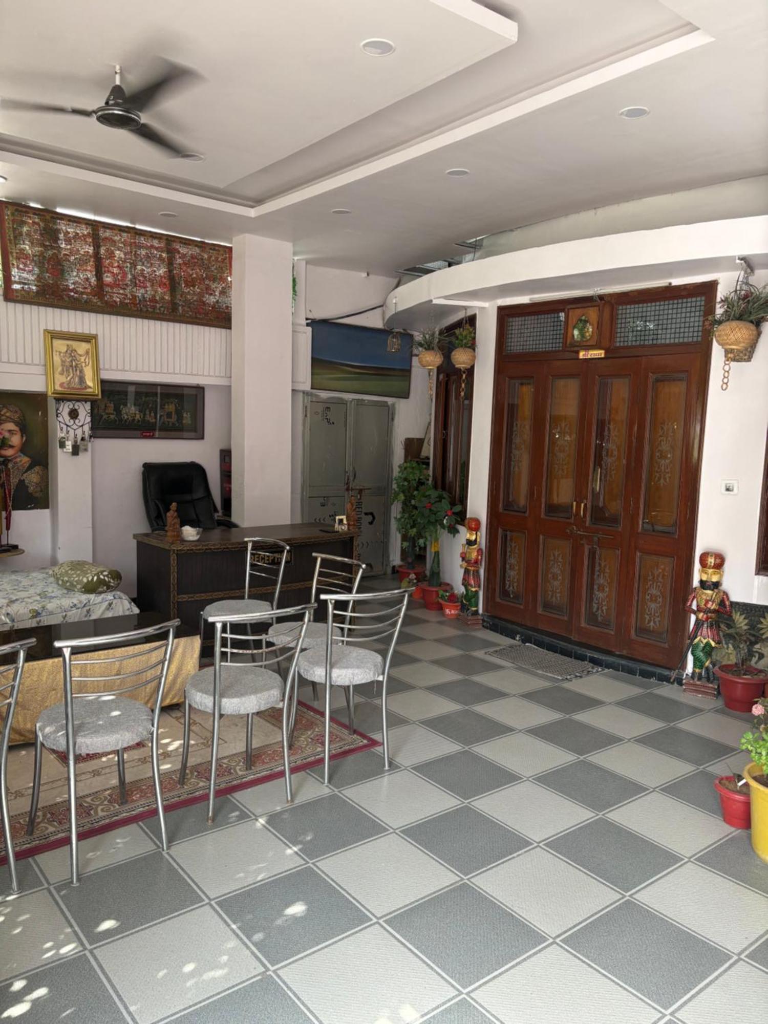 Krishnam Homestay *