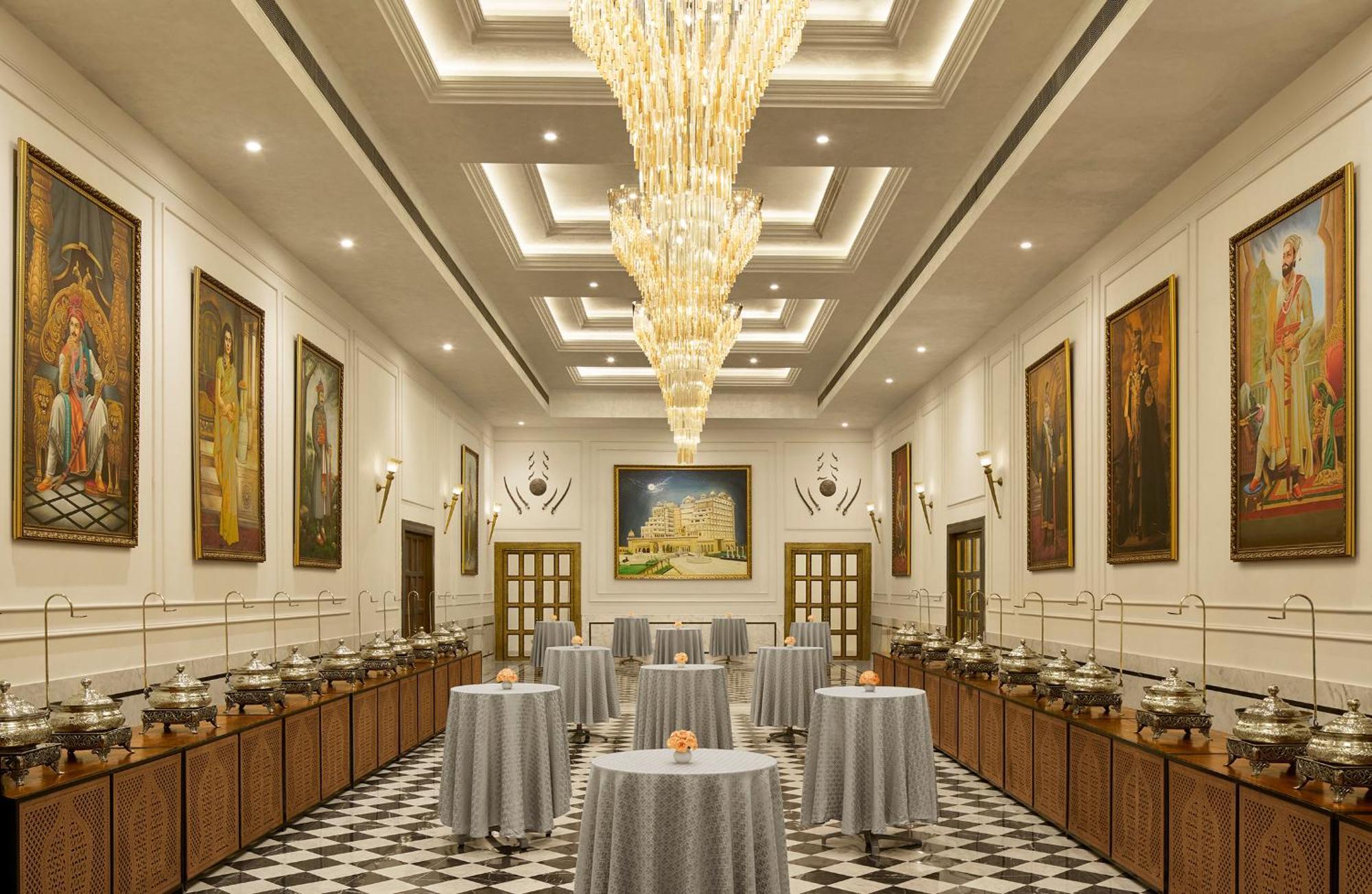 Hotel Anantara Jewel Bagh 5*