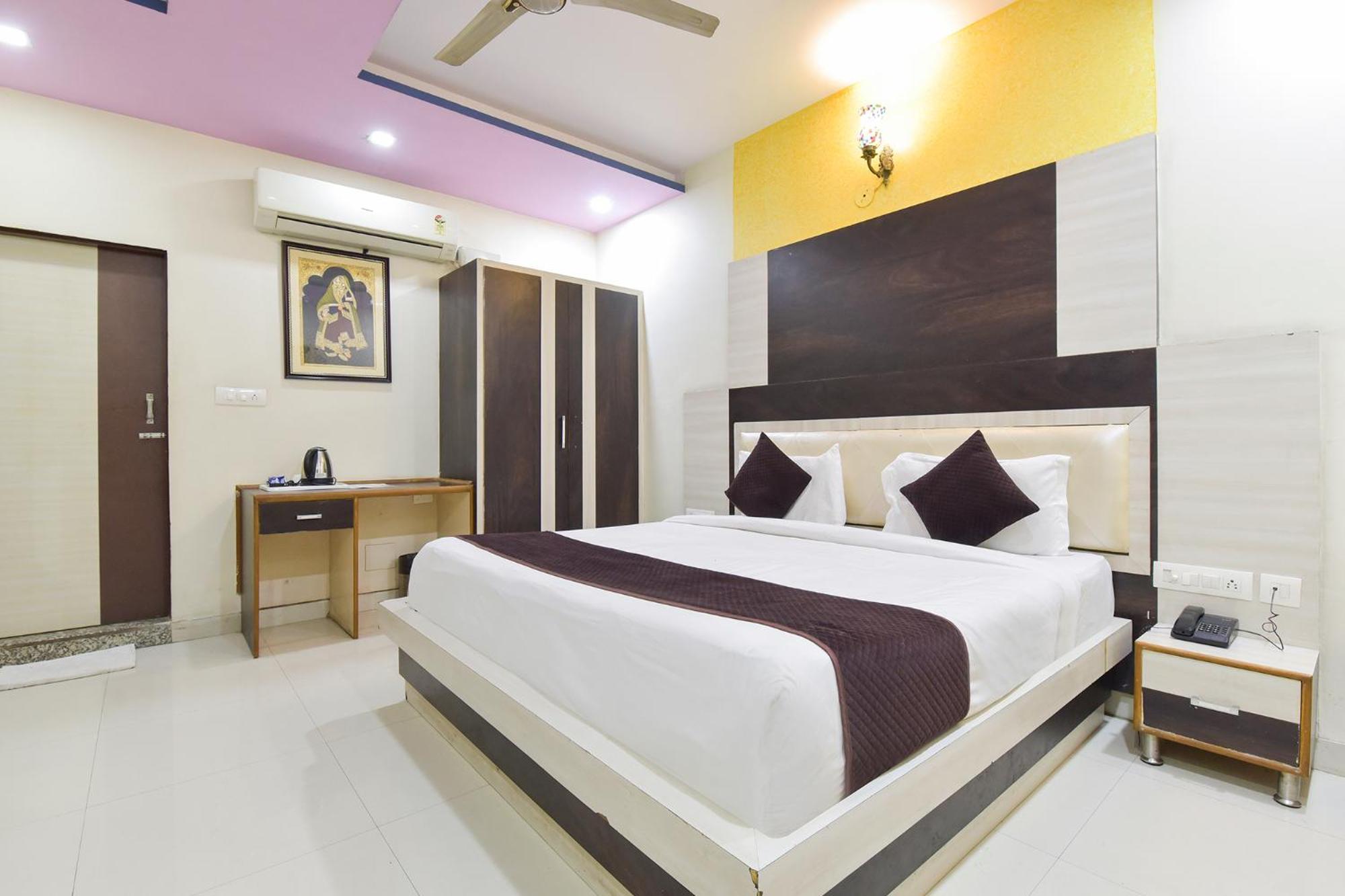 Fabhotel Airport View Jaipur