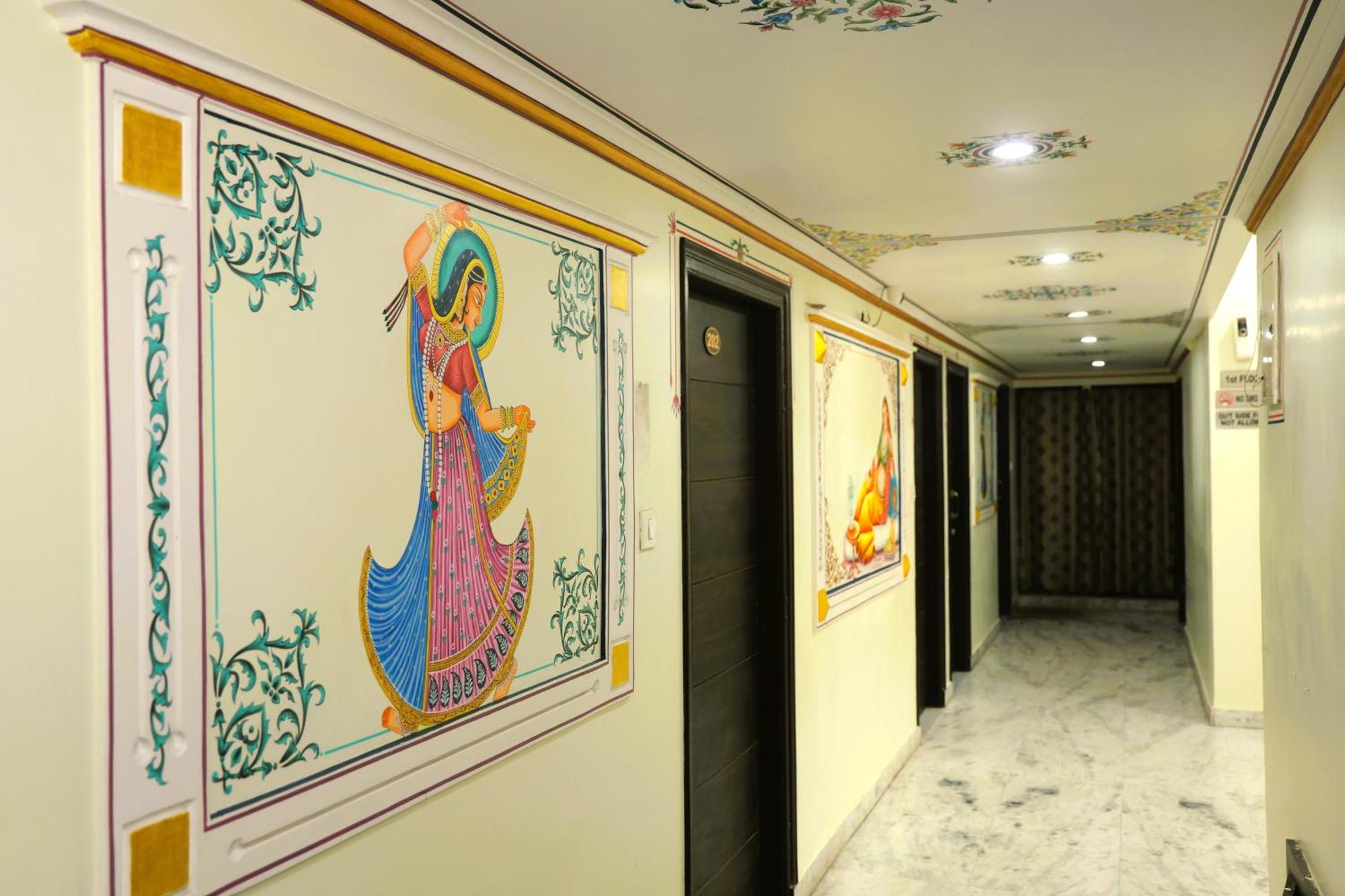 Pulse Inn- Near Train Station Jaipur