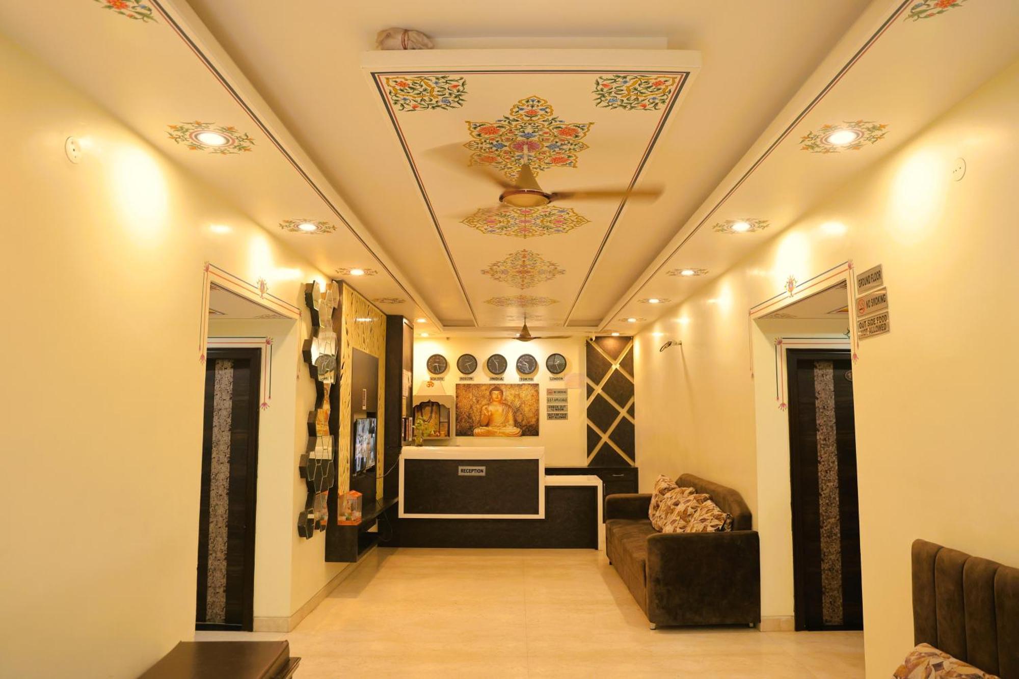 Pulse Inn- Near Train Station Hotel Jaipur