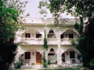 Shahar Palace Bed & Breakfast 3*