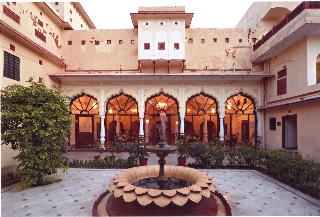 Karnot Mahal Jaipur