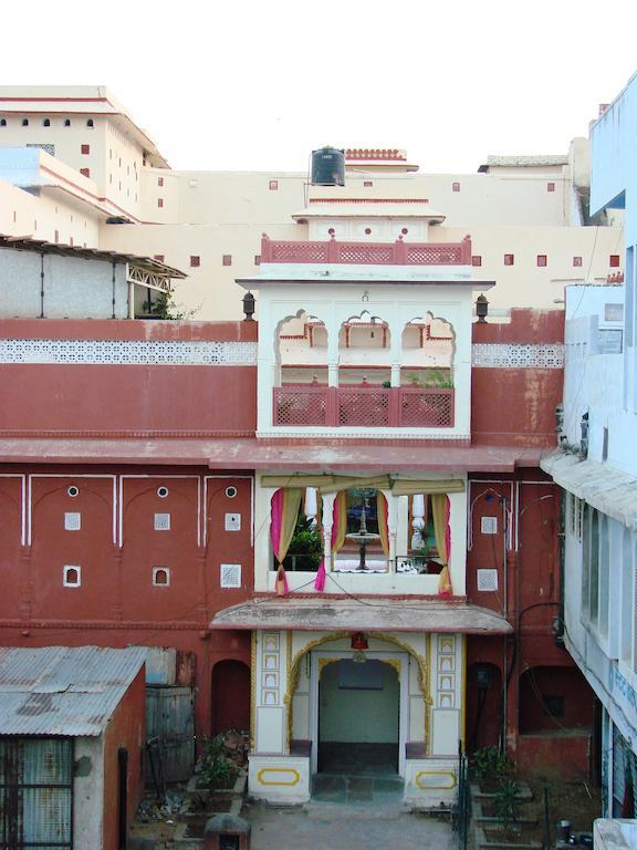 Karnot Mahal 3* Jaipur