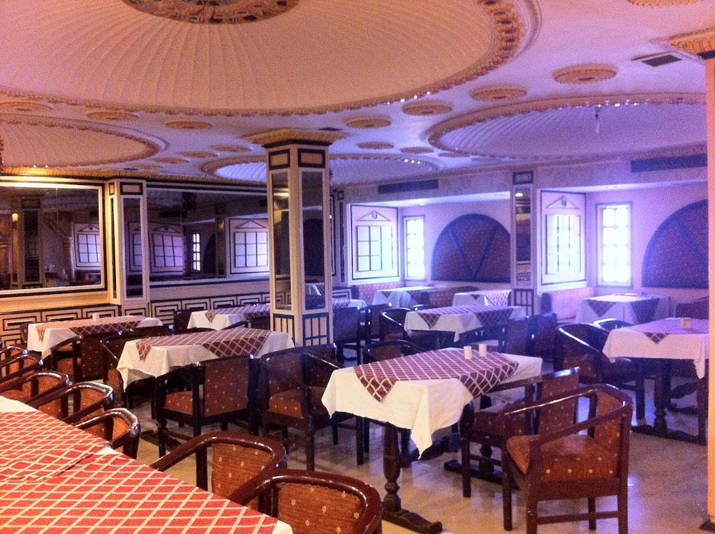 Hotel Neelam Jaipur