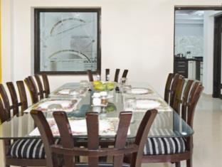 Hotel Zo Cosy Homes Bani Park 3*