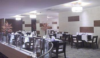 Hotel Vesta International 4*