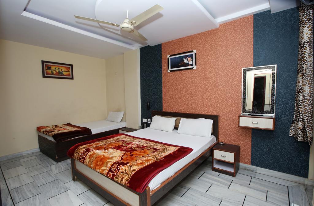 Inn Rathi *