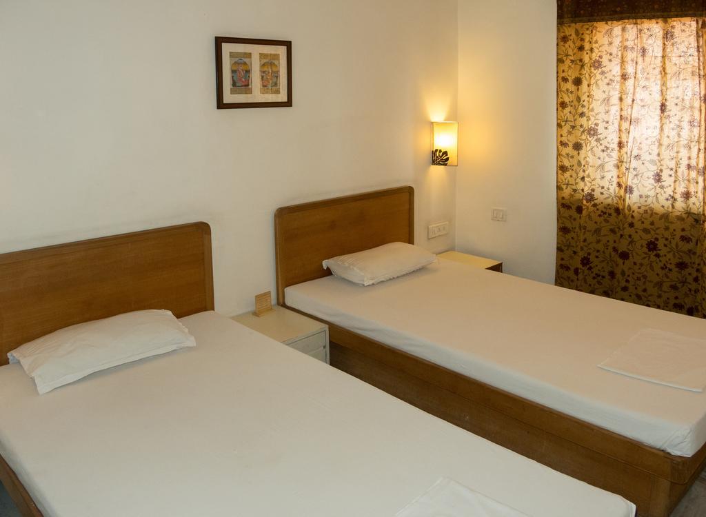 Hotel Atithi Jaipur