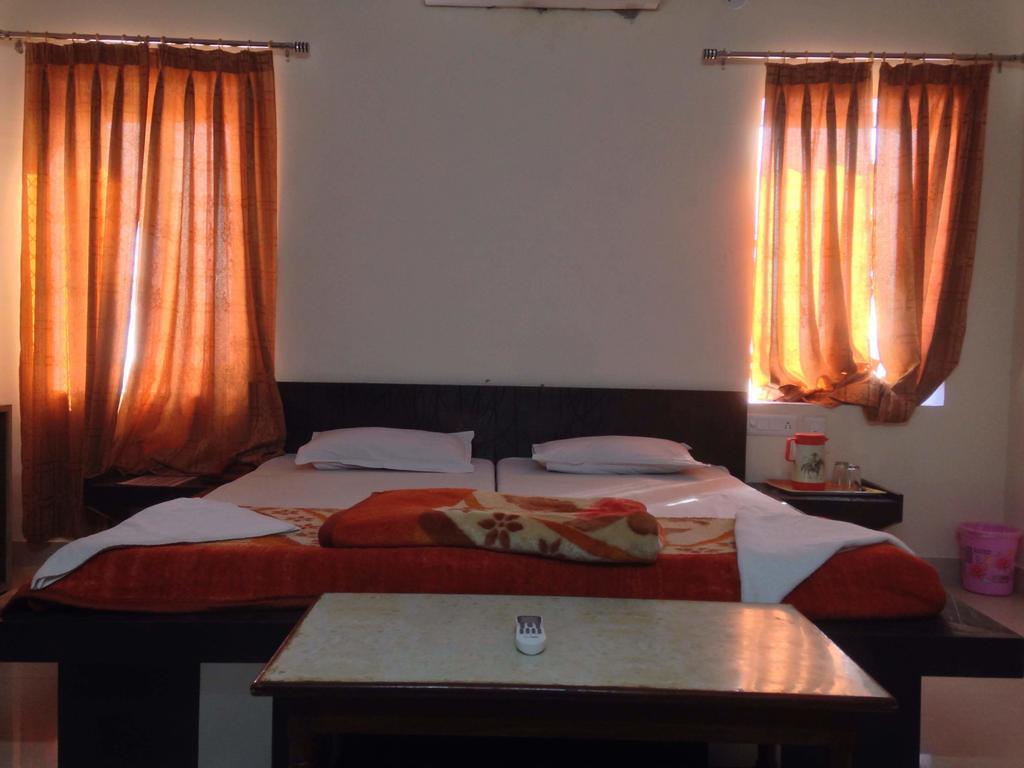 City Centre Hotel