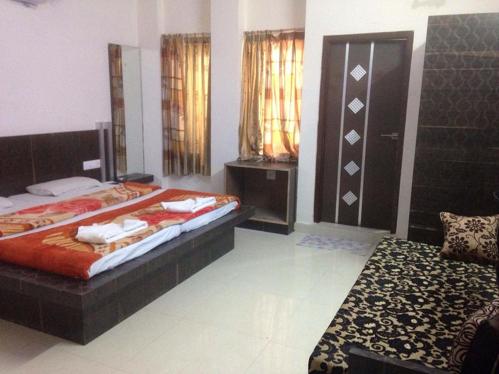City Centre Hotel 2*