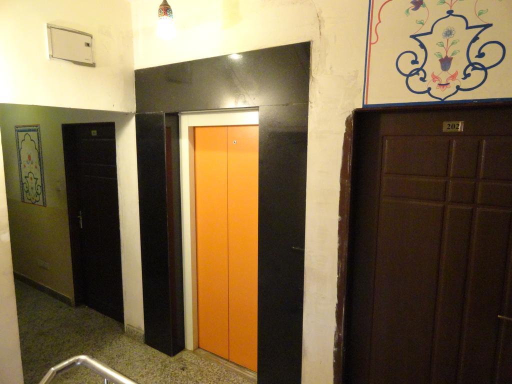 Miraya Hotel 3*
