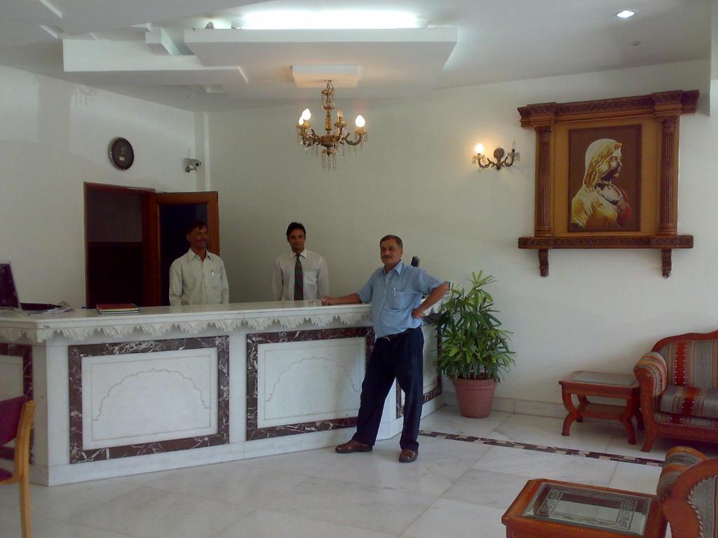 Hotel Diana Palace 3*